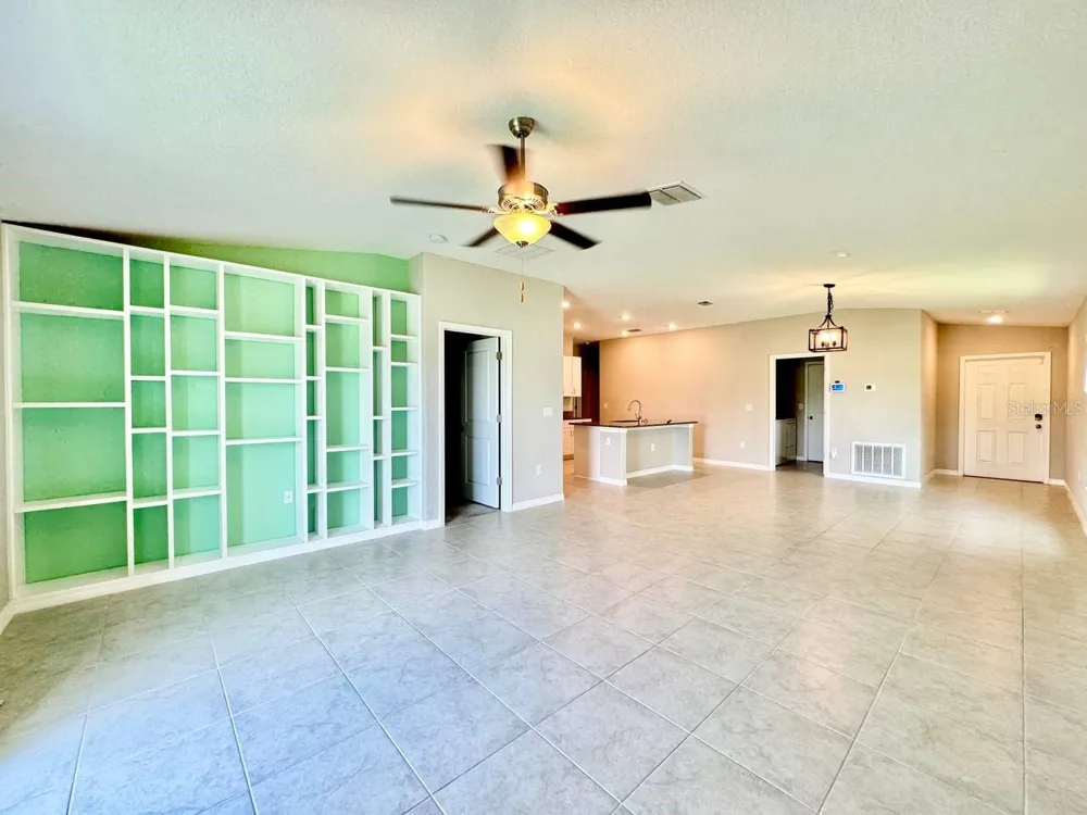 7025 KING CREEK DRIVE Sun City Center, FL 33573