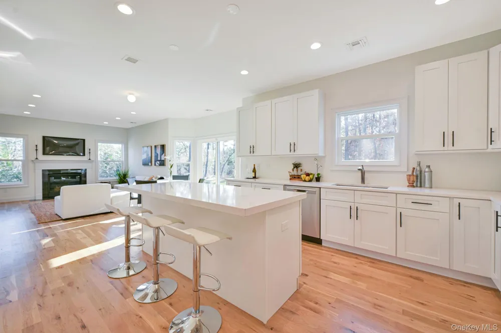 42 Judith Drive Coram, NY 11727