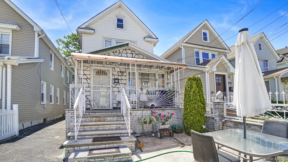 11736 196th Street Saint Albans, NY 11412