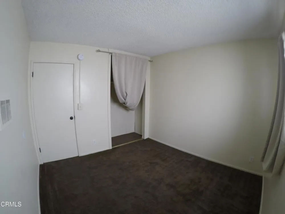 13050 Dronfield Ave #21 Sylmar, CA 91342