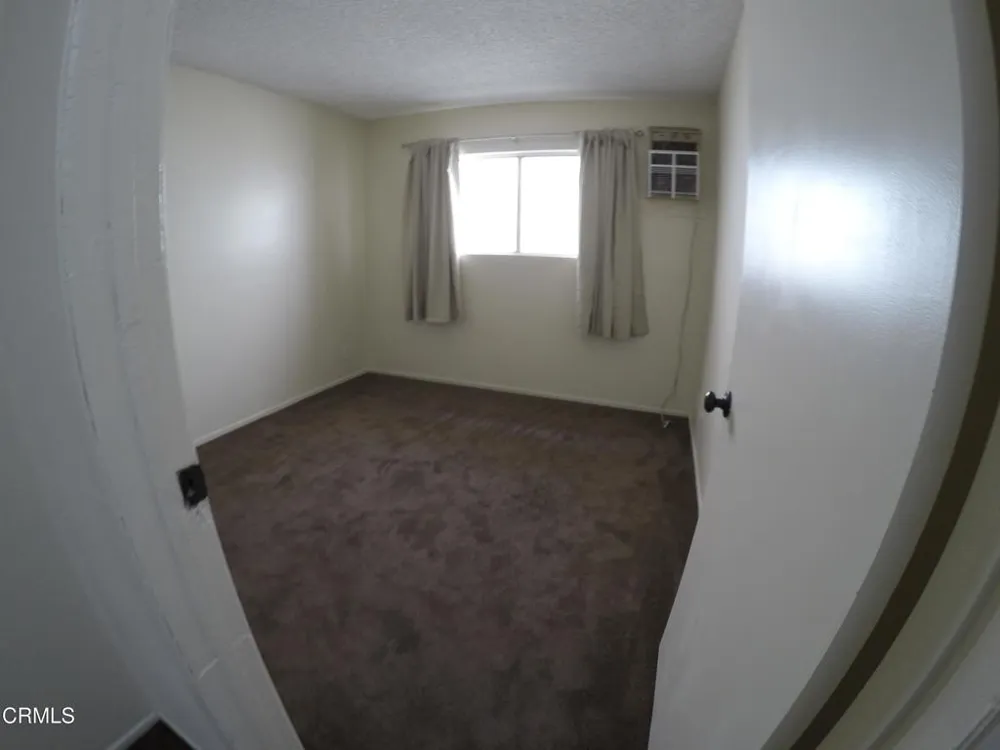 13050 Dronfield Ave #21 Sylmar, CA 91342