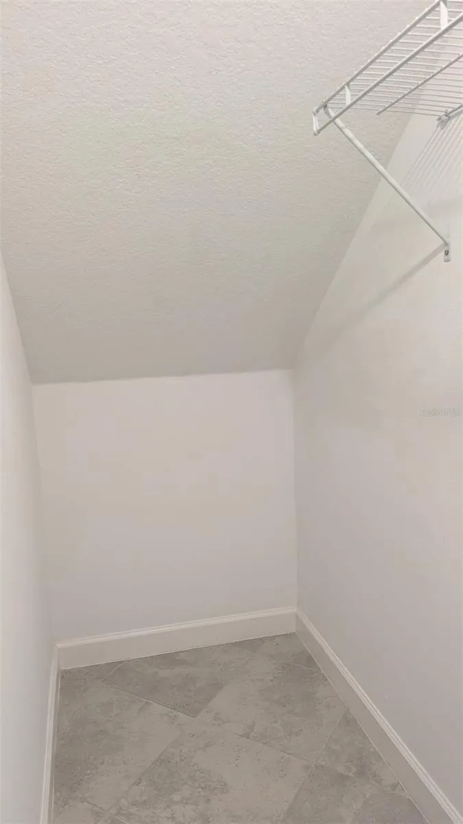 1384 WHITE FOX RUN Lutz, FL 33549