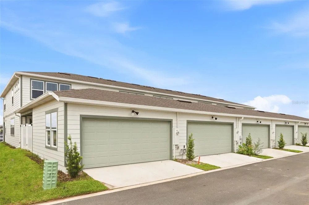 10148 HADLEY STREET Orlando, FL 32829