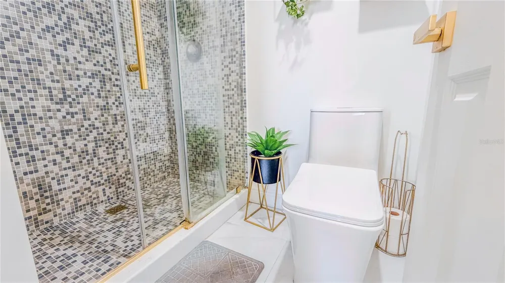 3635 WHITEHALL DRIVE #401 West Palm Beach, FL 33401