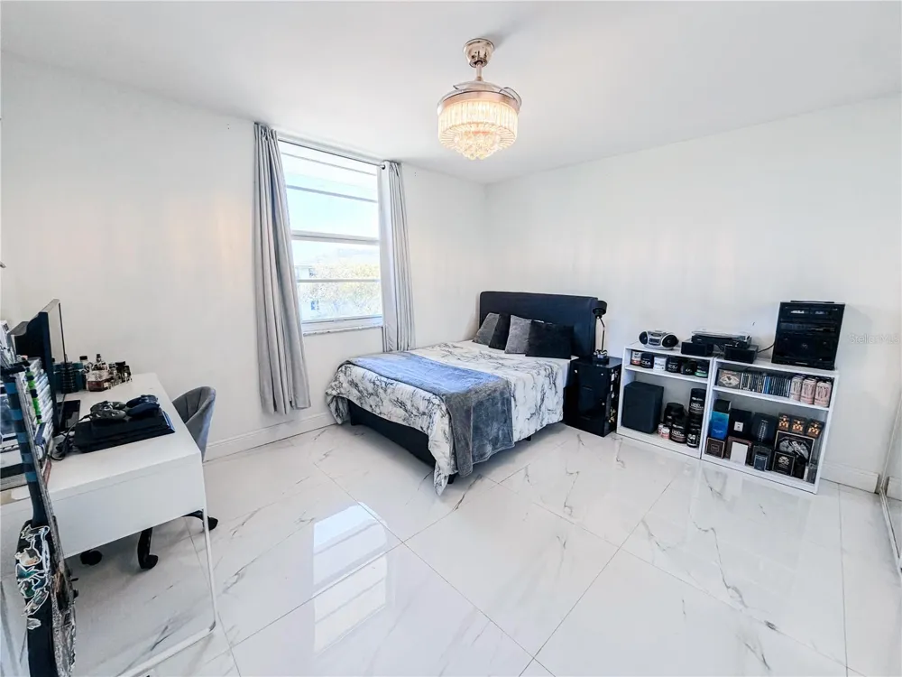 3635 WHITEHALL DRIVE #401 West Palm Beach, FL 33401