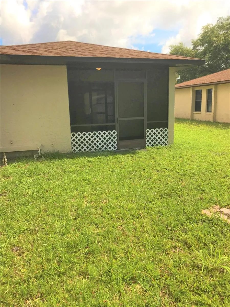 2806 46TH AVENUE DRIVE W Bradenton, FL 34207