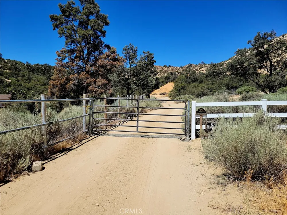 3131 Whispering Pines Rd Pinon Hills, CA 92397