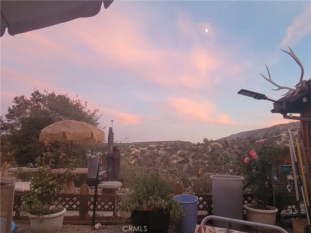 3131 Whispering Pines Rd Pinon Hills, CA 92397