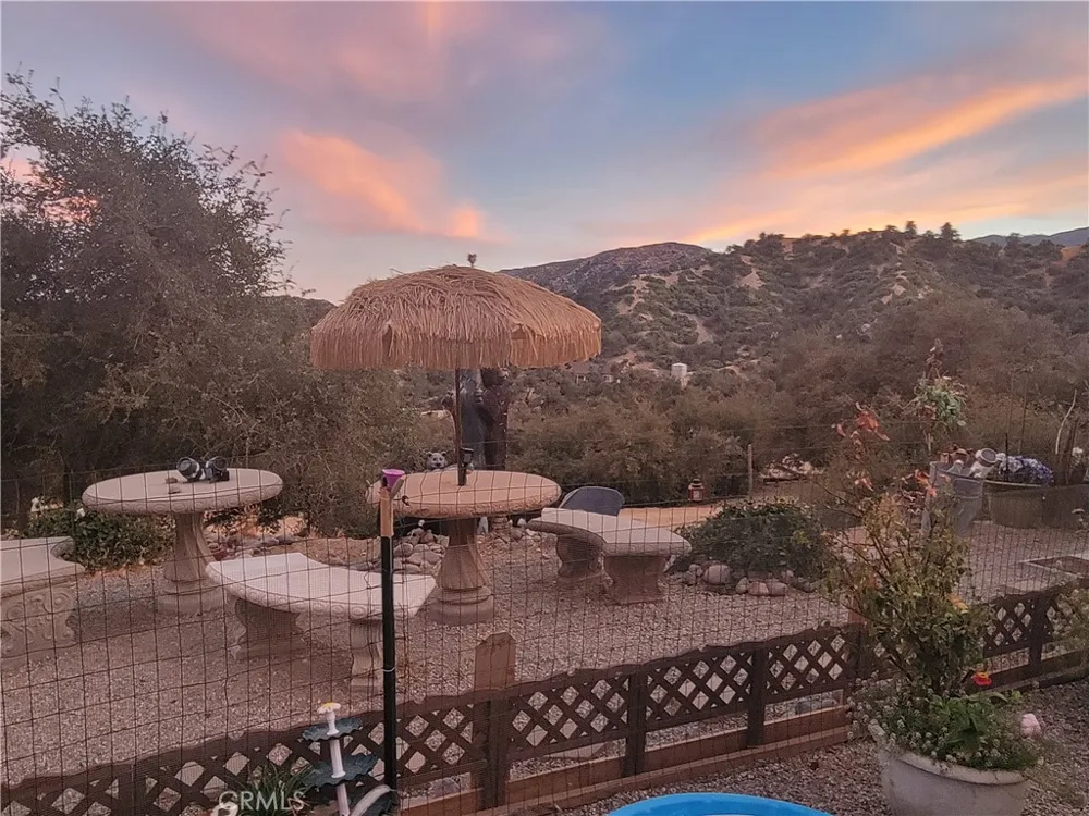 3131 Whispering Pines Rd Pinon Hills, CA 92397