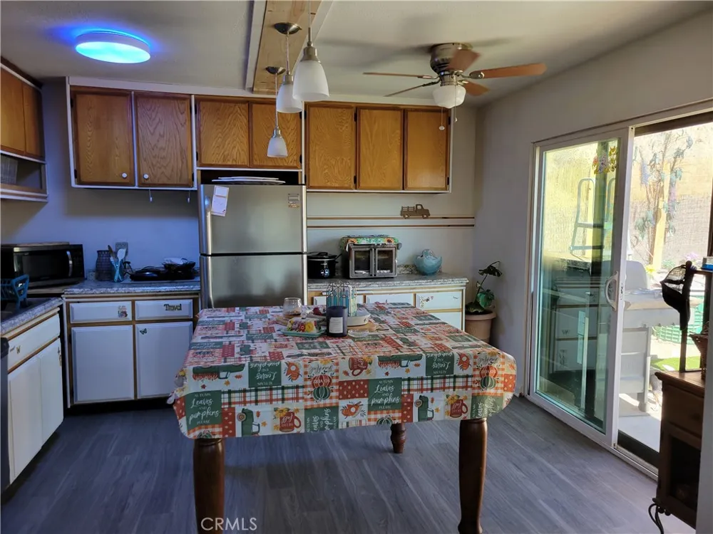 3131 Whispering Pines Rd Pinon Hills, CA 92397