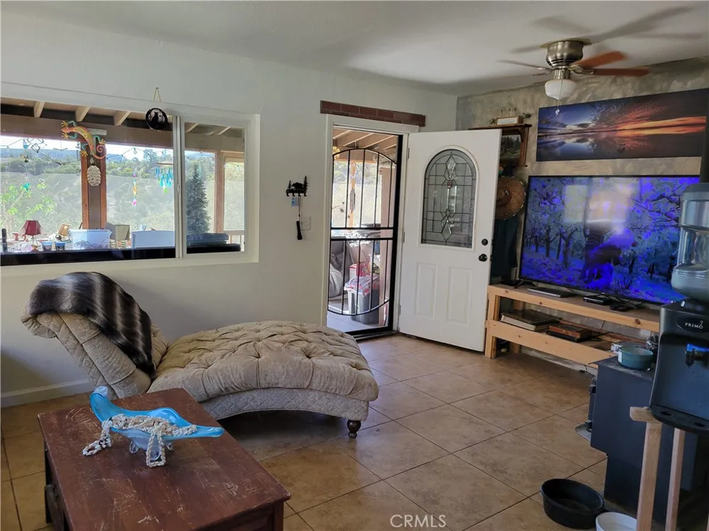 3131 Whispering Pines Rd Pinon Hills, CA 92397