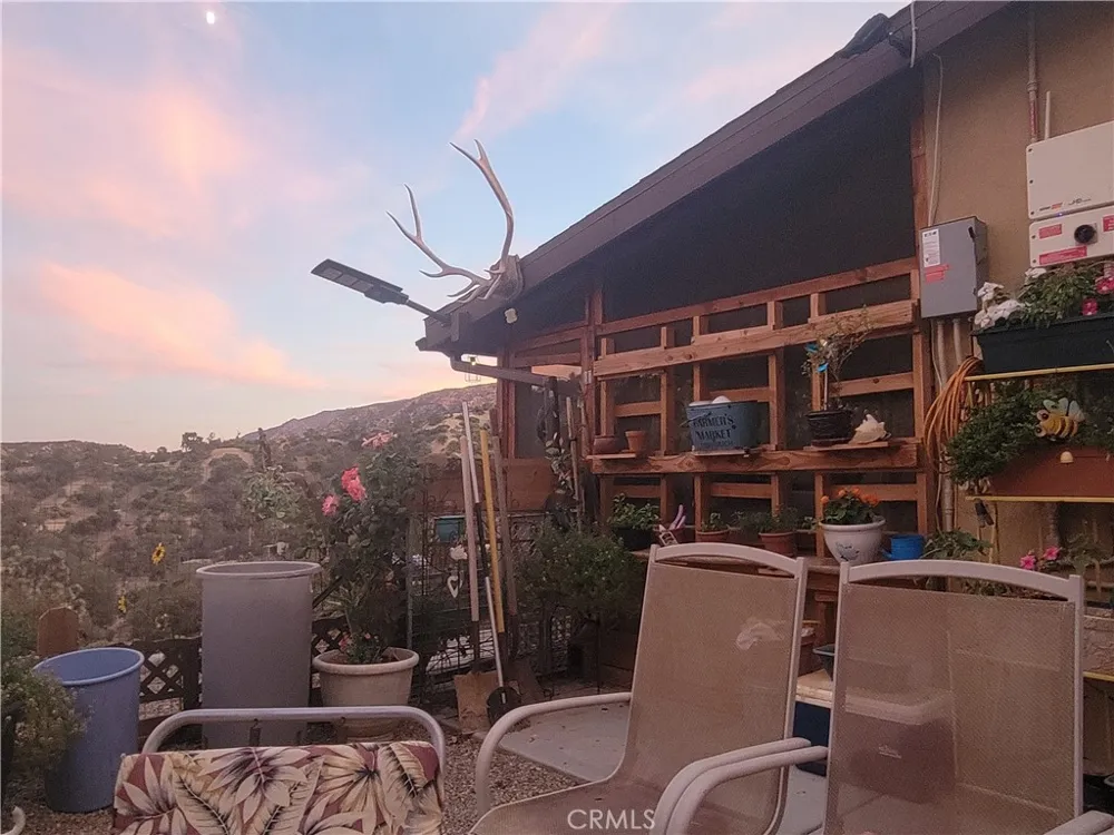 3131 Whispering Pines Rd Pinon Hills, CA 92397