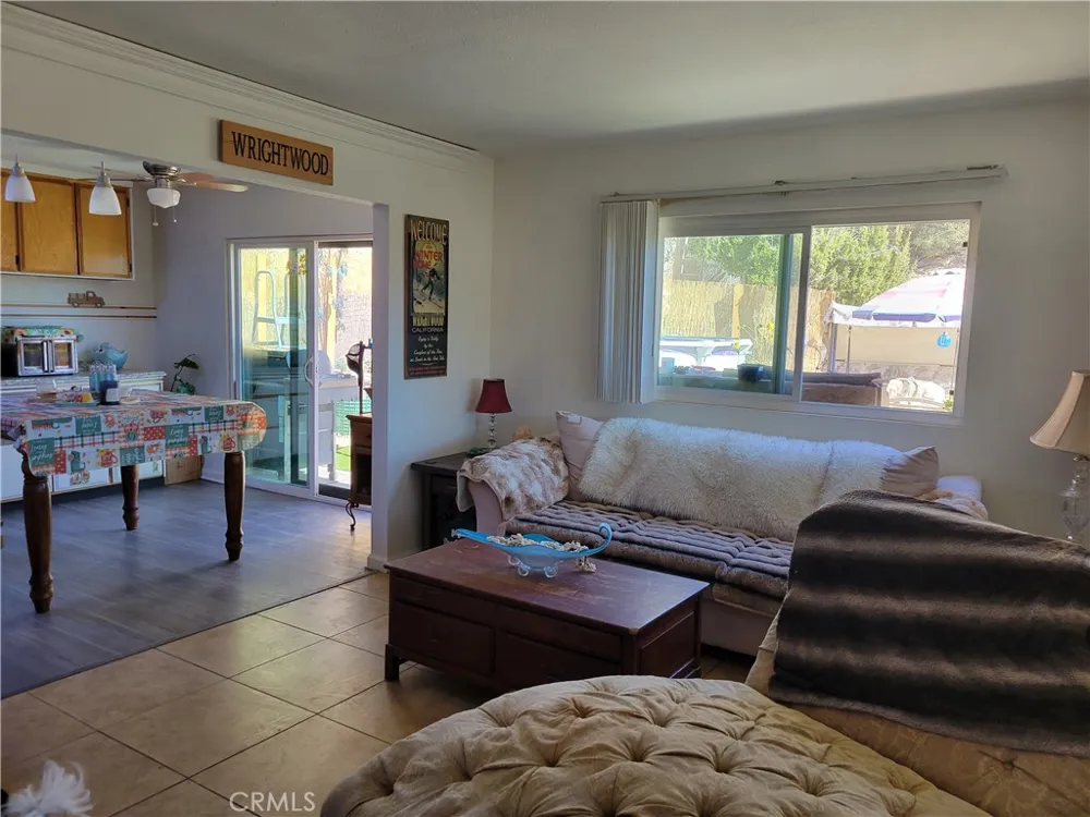 3131 Whispering Pines Rd Pinon Hills, CA 92397