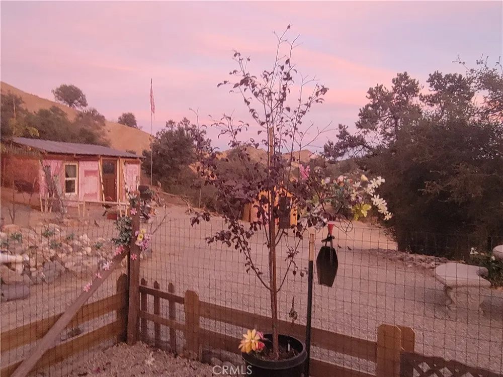3131 Whispering Pines Rd Pinon Hills, CA 92397