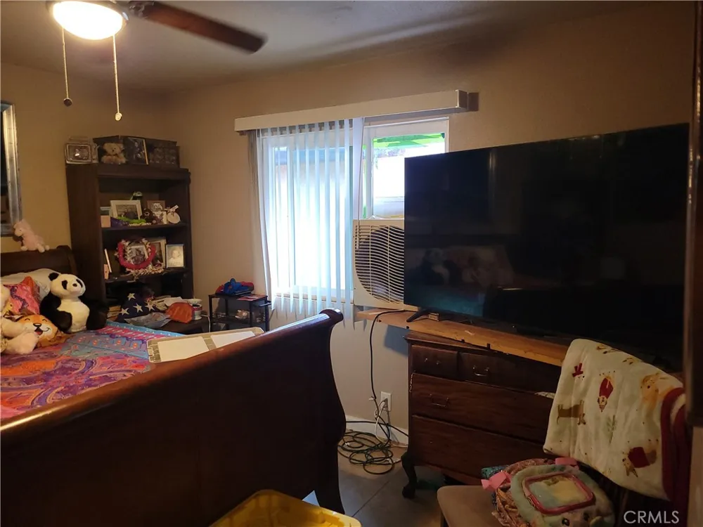 3131 Whispering Pines Rd Pinon Hills, CA 92397
