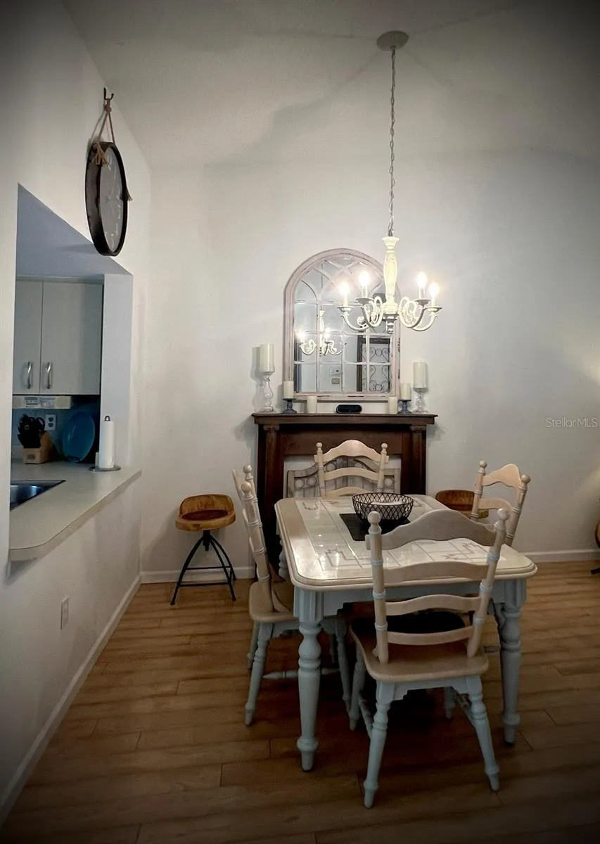 4606 WEYBRIDGE #26 Sarasota, FL 34235