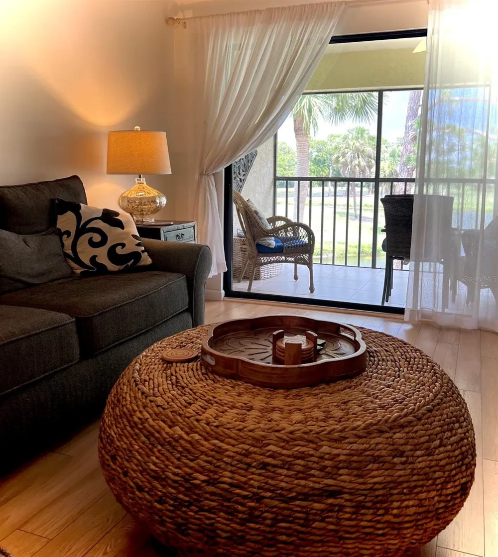 4606 WEYBRIDGE #26 Sarasota, FL 34235