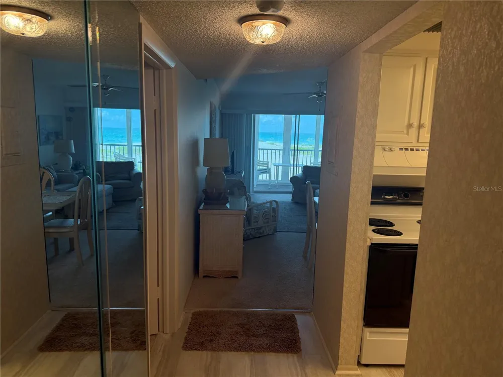 1400 TARPON CENTER DRIVE #202 Venice, FL 34285