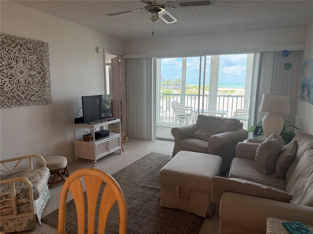 1400 TARPON CENTER DRIVE #202 Venice, FL 34285