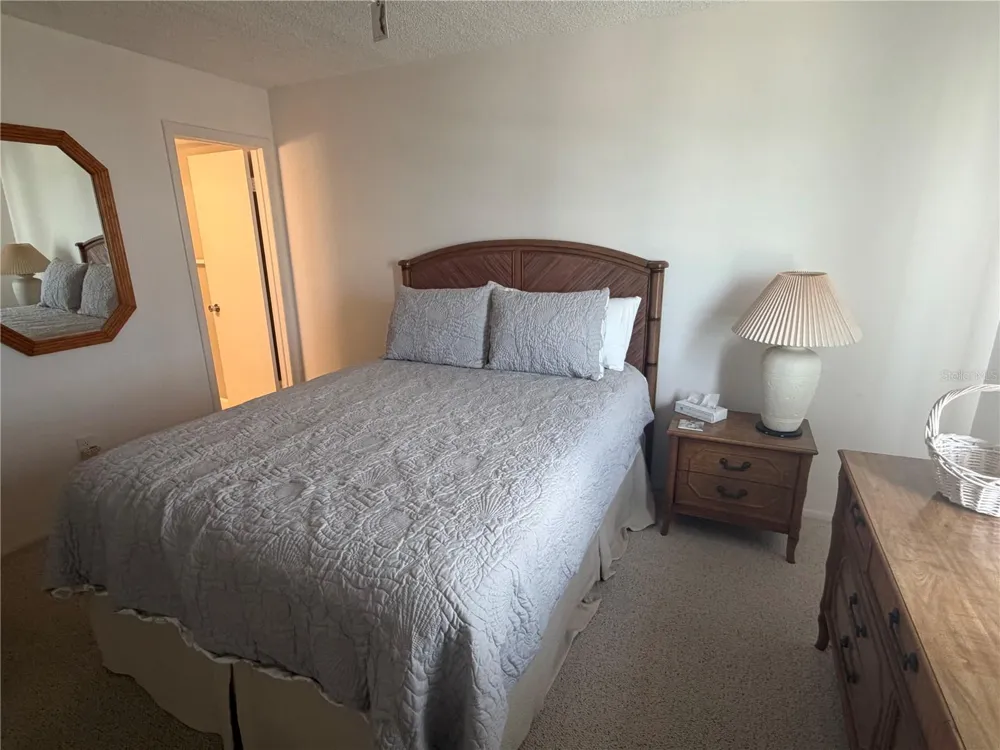 1400 TARPON CENTER DRIVE #202 Venice, FL 34285