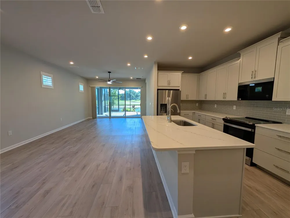 3794 MAXWELL PARK DRIVE Sun City Center, FL 33573
