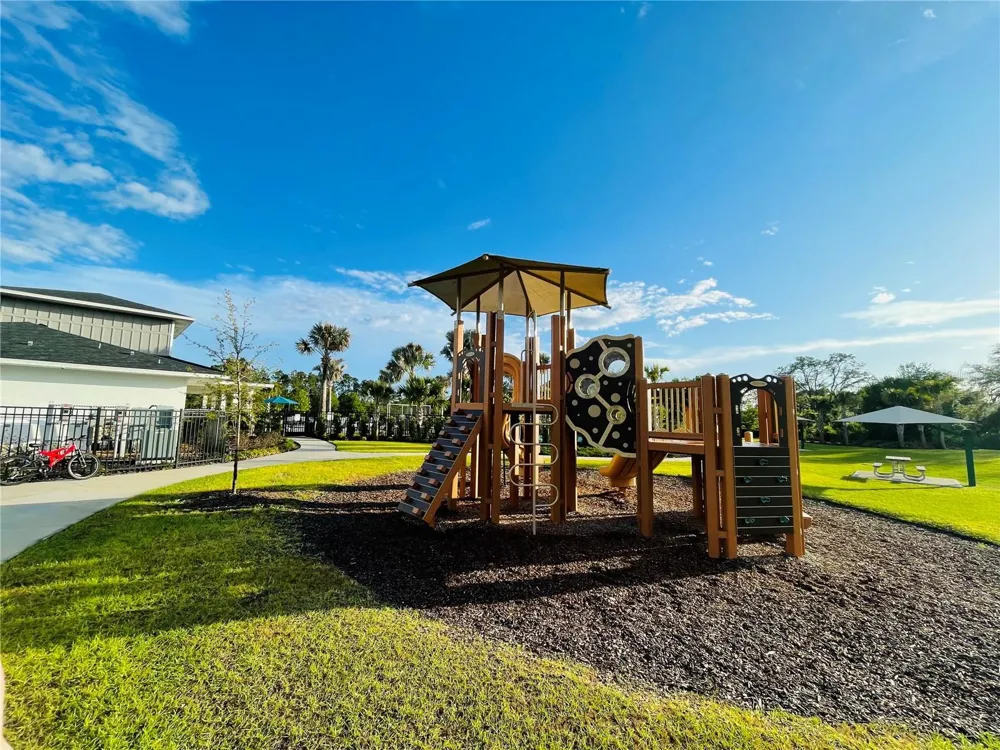 2818 SANCTUARY DRIVE Clermont, FL 34714