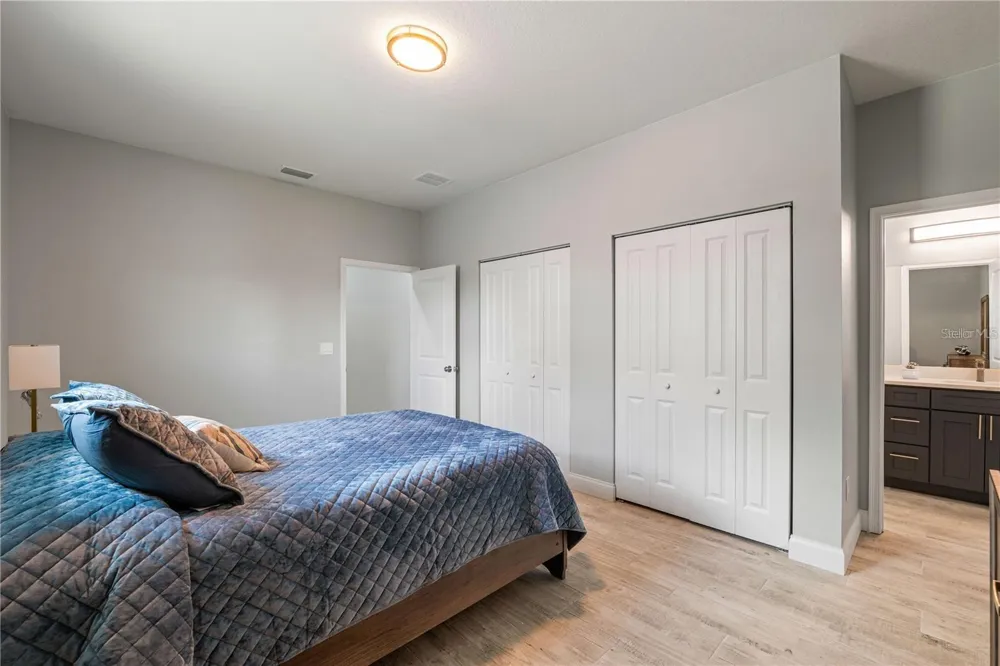 2617 W SAINT JOSEPH STREET #2 Tampa, FL 33607