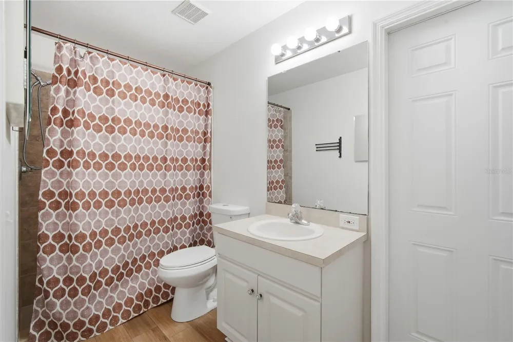 5912 BRAMBLE BUSH COURT Zephyrhills, FL 33541