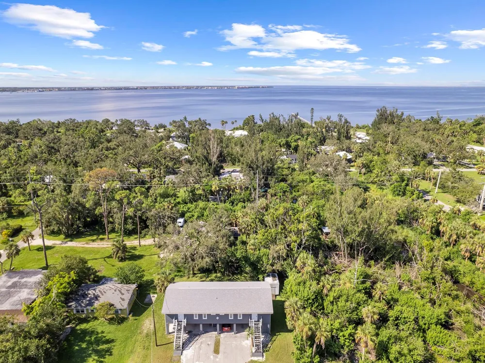 23019 SENECA AVENUE #B Port Charlotte, FL 33980