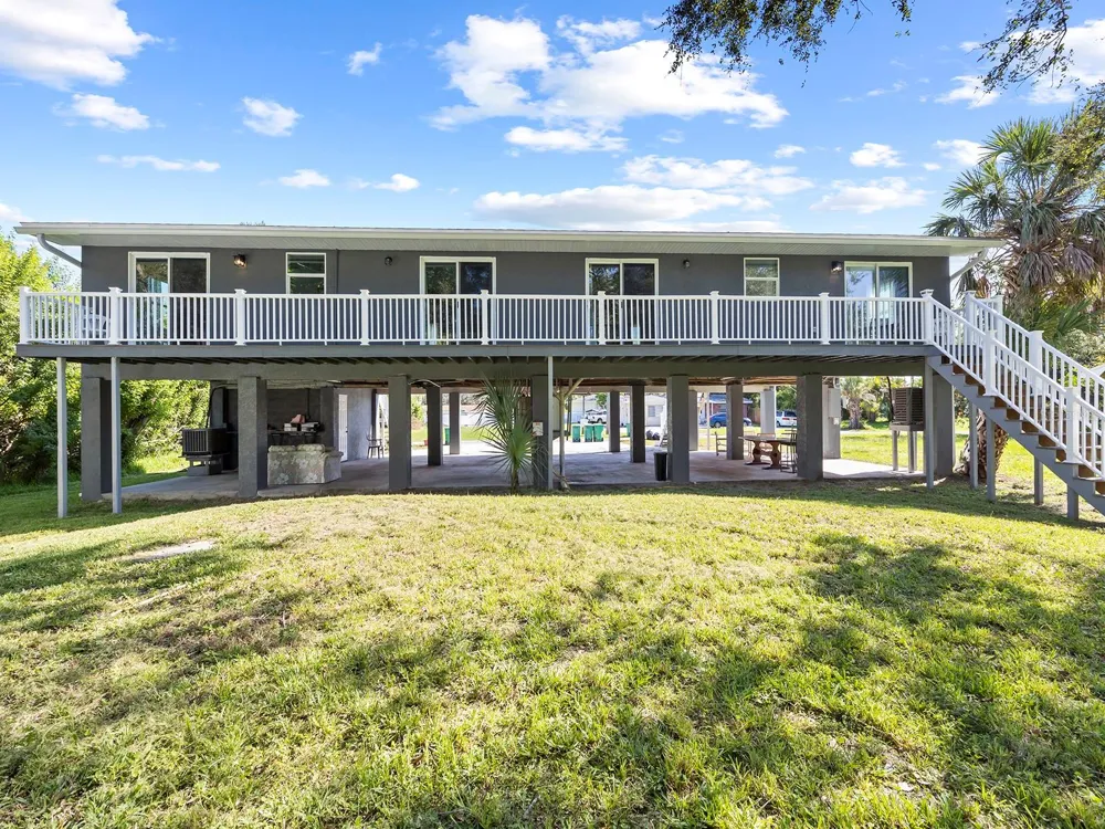 23019 SENECA AVENUE #B Port Charlotte, FL 33980