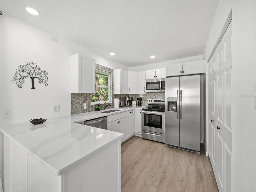 23019 SENECA AVENUE #B Port Charlotte, FL 33980