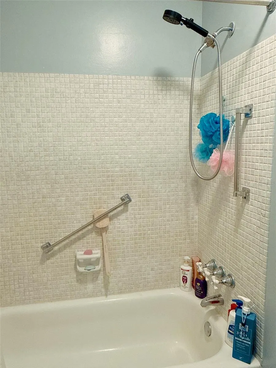 5357 81ST STREET #15 St Petersburg, FL 33709