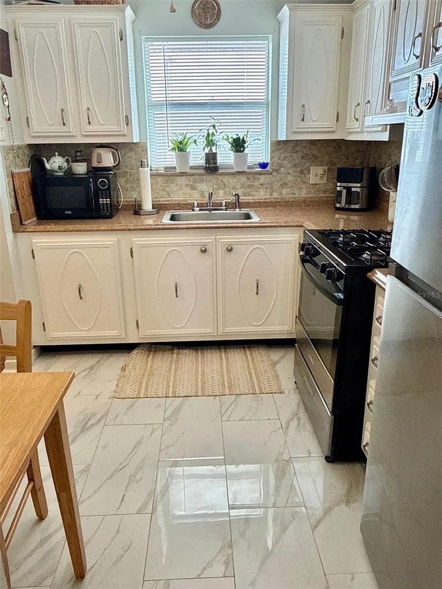 5357 81ST STREET #15 St Petersburg, FL 33709