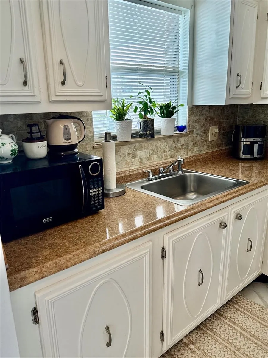 5357 81ST STREET #15 St Petersburg, FL 33709