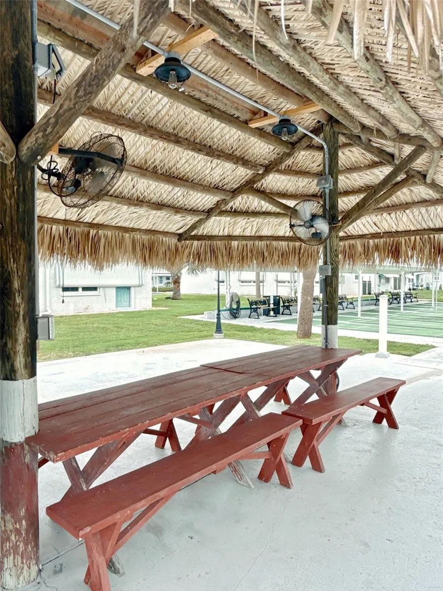 5357 81ST STREET #15 St Petersburg, FL 33709