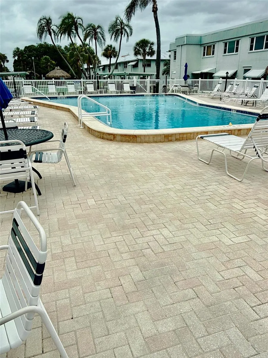 5357 81ST STREET #15 St Petersburg, FL 33709