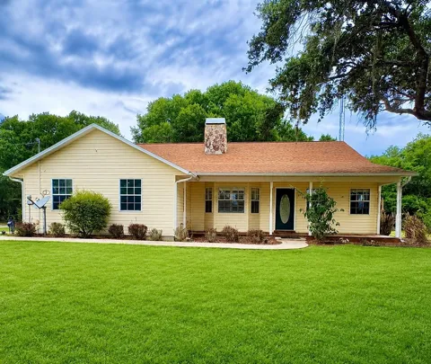 204 JEFFERSON DRIVE