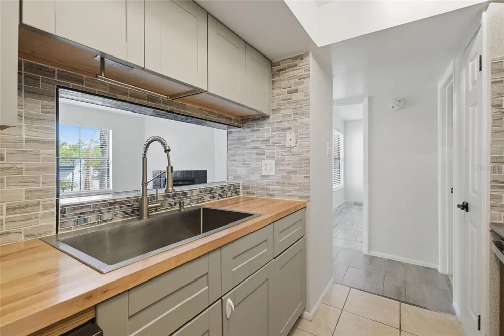 3716 IDLEBROOK CIRCLE #212 Casselberry, FL 32707