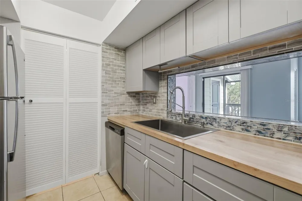 3716 IDLEBROOK CIRCLE #212 Casselberry, FL 32707