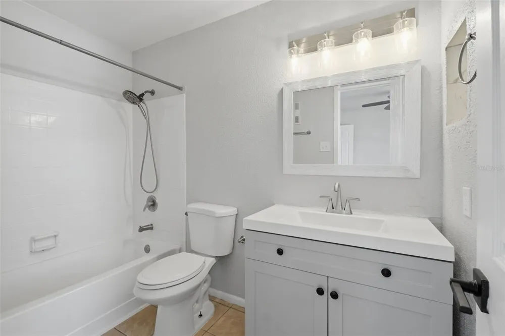 3716 IDLEBROOK CIRCLE #212 Casselberry, FL 32707