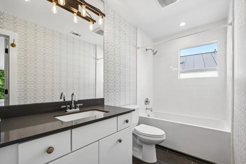 1931 E 38th 1/2 Street #33 Austin, TX 78723