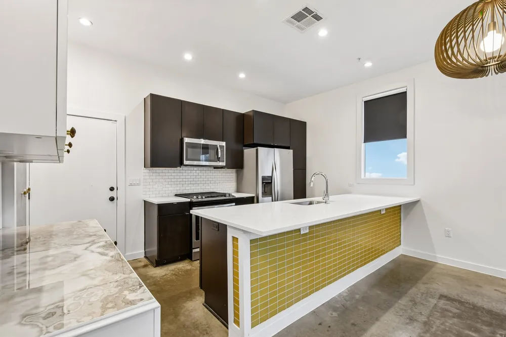 1931 E 38th 1/2 Street #33 Austin, TX 78723