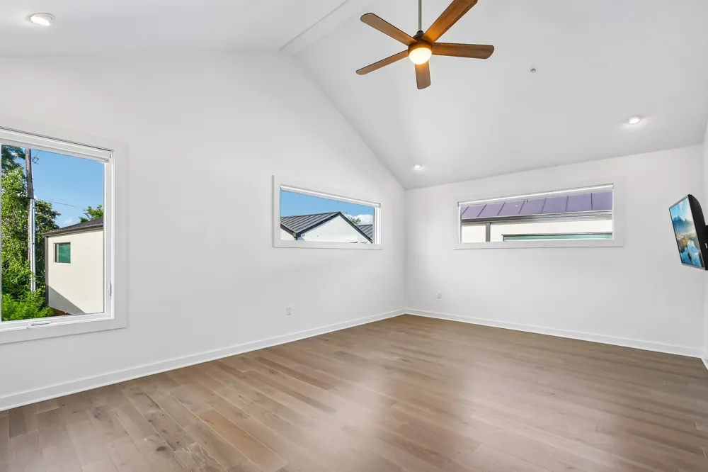 1931 E 38th 1/2 Street #33 Austin, TX 78723