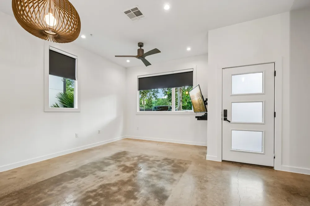 1931 E 38th 1/2 Street #33 Austin, TX 78723