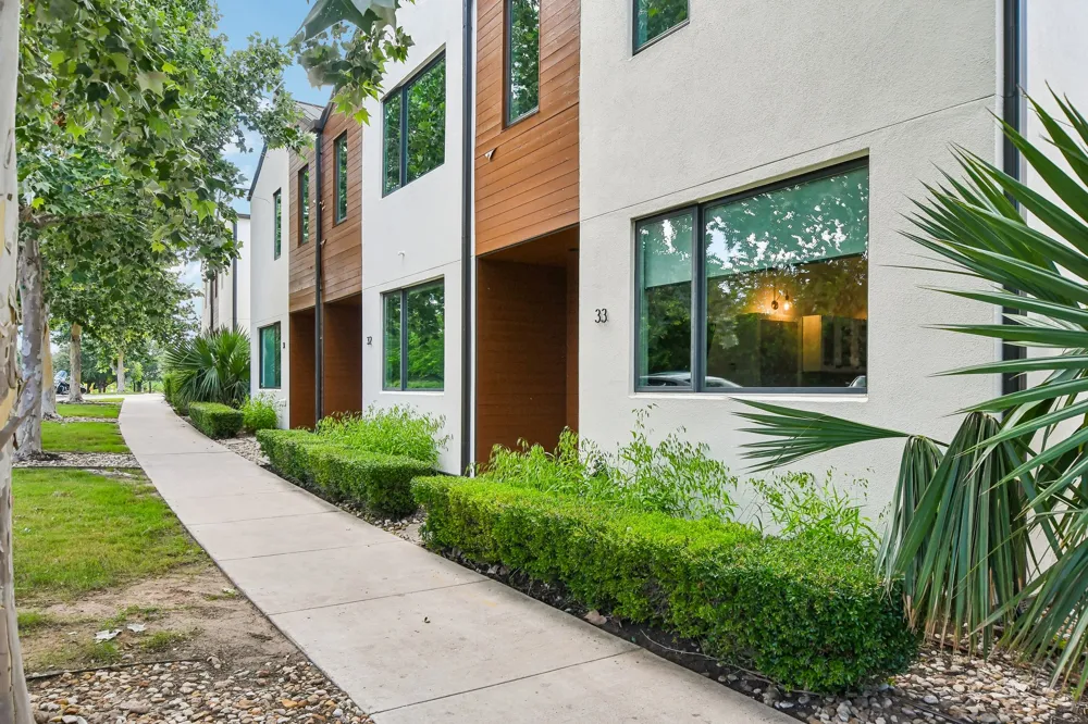 1931 E 38th 1/2 Street #33 Austin, TX 78723