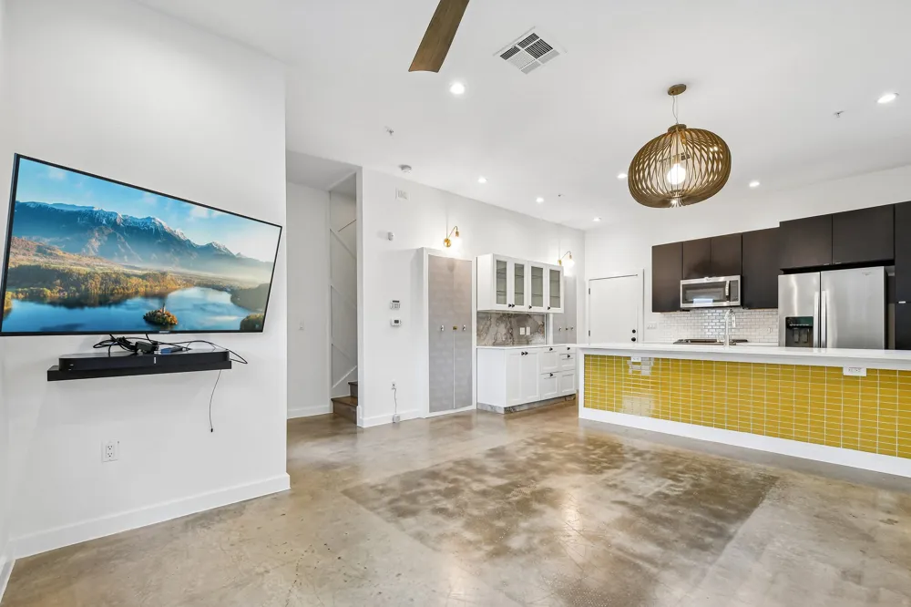 1931 E 38th 1/2 Street #33 Austin, TX 78723