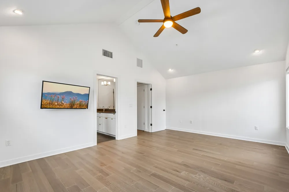 1931 E 38th 1/2 Street #33 Austin, TX 78723