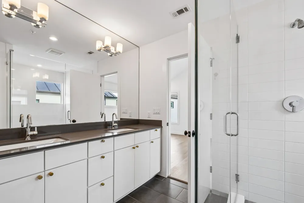 1931 E 38th 1/2 Street #33 Austin, TX 78723