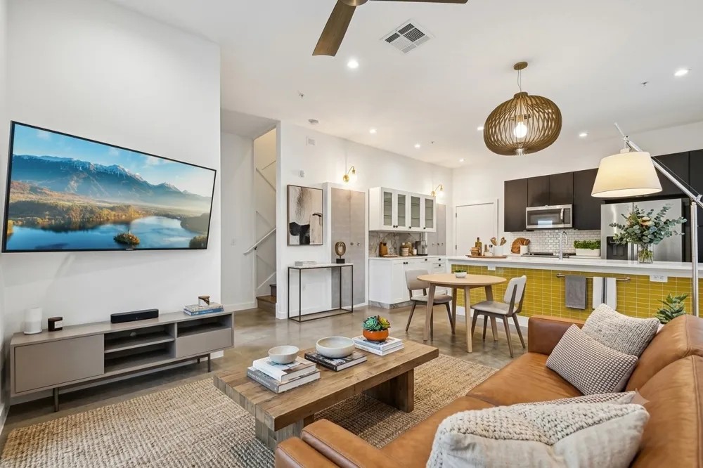 1931 E 38th 1/2 Street #33 Austin, TX 78723
