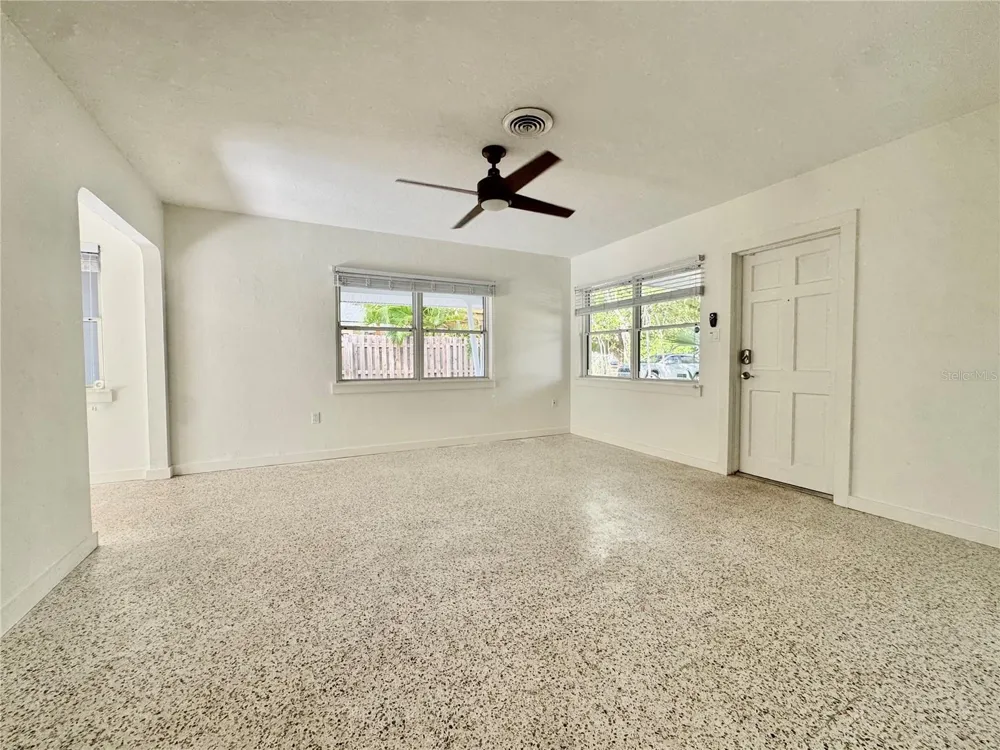 4722 STEVENS DRIVE Sarasota, FL 34234